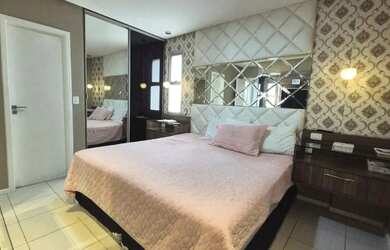 Imagem: O apartamento possui 3 Dormitórios, 3 Banheiros, 2 Vagas na