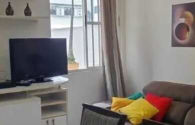 Imagem: O apartamento possui 2 Dormitórios, 1 Banheiro, 1 Vaga na garagem