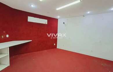 Imagem: O depósito possui 187m² de Área e está localizado em Méier