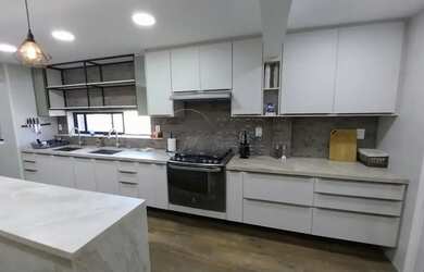 Imagem 5: Imóvel para venda tem 270 metros quadrados com 4 quartos em Ponta Verde...