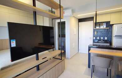 Imagem: O studio possui 1 Dormitório, 1 Banheiro, 1 Vaga na garagem