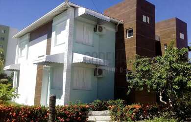 Imagem: A casa possui 5 Dormitórios, 5 Banheiros, 5 Vagas na garagem