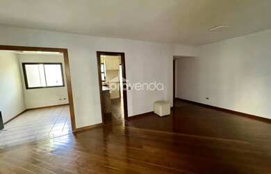 Imagem: O apartamento possui 4 Dormitórios, 4 Banheiros, 2 Vagas na