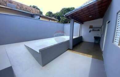 Imagem 6: Casa disponível para locação no Bairro Vila Rodini, Rua dos Tupis!!!