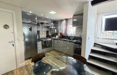 Imagem: O apartamento na cobertura possui 2 Dormitórios, 2 Banheiros