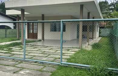 Imagem: A casa em condomínio possui 3 Dormitórios, 3 Banheiros, 4