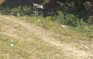 Imagem: O terreno possui 300m² de Área e está localizado em Pedra