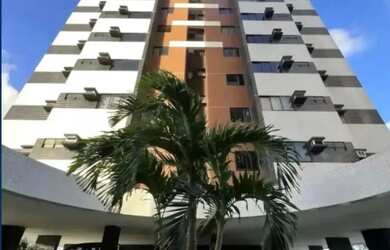 Imagem: O apartamento possui 3 Dormitórios, 2 Banheiros, 2 Vagas na