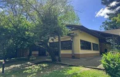 Imagem: A fazenda e possui Dormitórios, Suítes, Banheiros, 10000-0m²