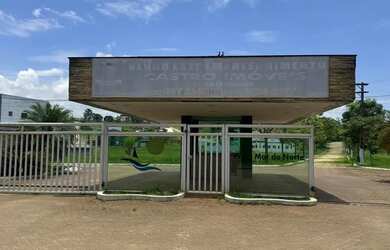 Imagem: O terreno possui 600m² de Área e está localizado em Mar