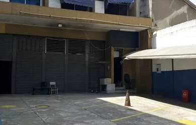 Imagem: O depósito possui 3.500m² de Área e está localizado em