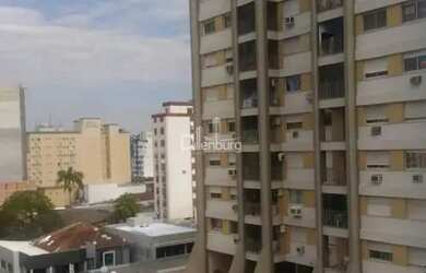 Imagem: A kitnet possui 1 Dormitório, 1 Banheiro, 32m² de Área e