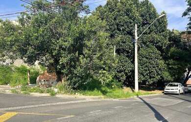 Imagem 3: Terreno de Esquina Av. Santa Cruz