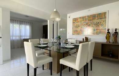 Imagem 16: Casa temporada Ipioca. Piscina, Churrasqueira, 4 Vagas na garageme4 Dormitórios