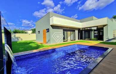 Imagem: A casa em condomínio possui 4 Dormitórios, 4 Banheiros, 4