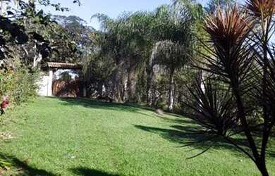 Imagem: A casa possui 2 Dormitórios, 2 Banheiros, 5 Vagas na garagem