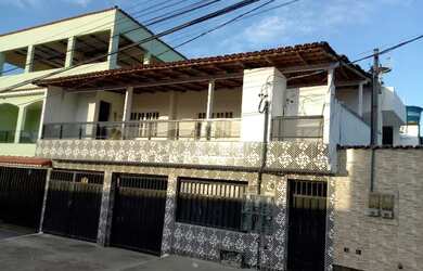 Imagem: A casa possui 5 Dormitórios, 5 Banheiros, 2 Vagas na garagem