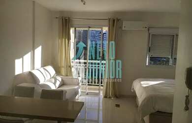 Imagem: O studio possui 1 Dormitório, 1 Banheiro, 1 Vaga na garagem