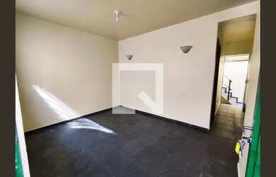 Imagem: A casa possui 1 Dormitório, 1 Banheiro, 59m² de Área e está