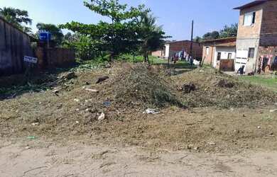 Imagem: O terreno possui 450m² de Área e está localizado em Vila