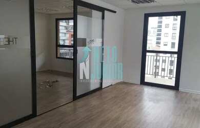 Imagem: O depósito possui 2 Vagas na garagem, 70m² de Área e está