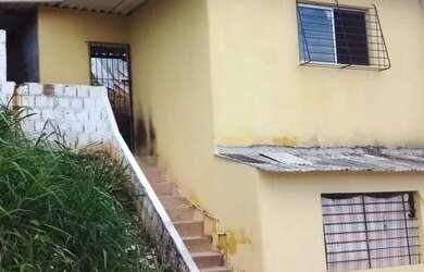 Imagem: A casa possui 1 Dormitório, 1 Banheiro, 1m² de Área e está