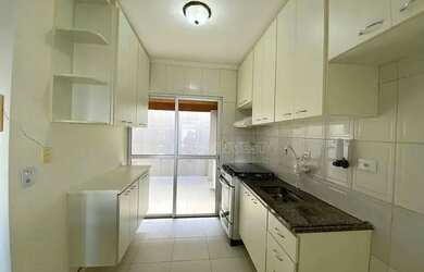 Imagem 8: Casa a venda por $ 370.000 ou aluguel por R$ 2.620/mês - Granja Viana-...