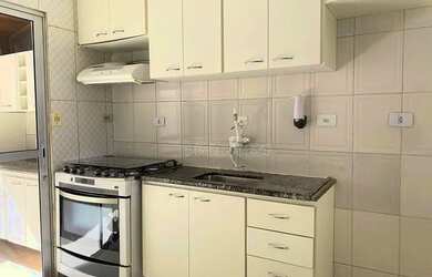 Imagem 6: Casa a venda por $ 370.000 ou aluguel por R$ 2.620/mês - Granja Viana-...