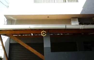 Imagem: O depósito possui 5 Vagas na garagem, 601m² de Área e está