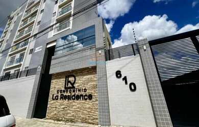 Imagem: O apartamento possui 3 Dormitórios, 2 Banheiros, 2 Vagas na