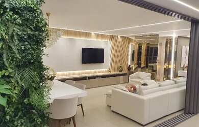 Imagem: O apartamento possui 4 Dormitórios, 3 Banheiros, 3 Vagas na