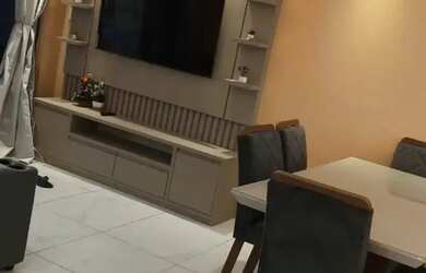 Imagem: O apartamento possui 2 Dormitórios, 2 Banheiros, 1 Vaga na