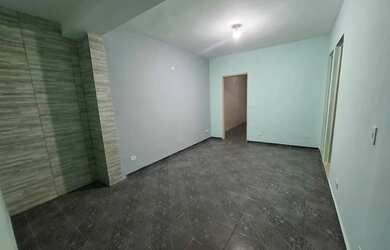 Imagem 2: VENDO CASA NA JURUNAS MM. 1 Vaga na garageme2 Dormitórios