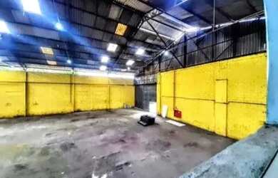 Imagem 8: GALPÃO - PENHA - SP. 1.800m² de Áreae5 Vagas na garagem