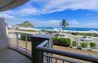 Imagem: O apartamento possui 2 Dormitórios, 3 Banheiros, 1 Vaga na