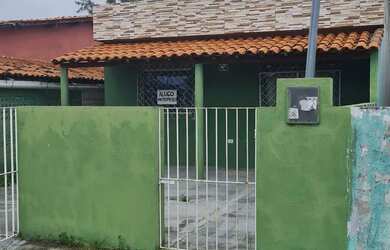 Imagem: A casa possui 2 Dormitórios, 2 Banheiros, 1 Vaga na garagem