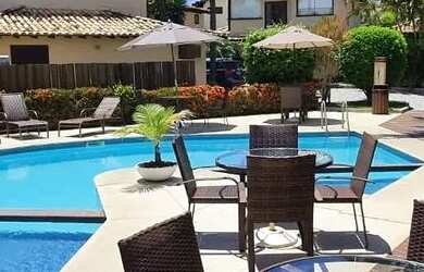 Imagem: A casa possui 4 Dormitórios, 5 Banheiros, 2 Vagas na garagem