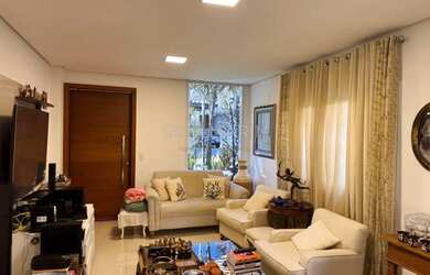 Imagem: A casa em condomínio possui 3 Dormitórios, 5 Banheiros, 2