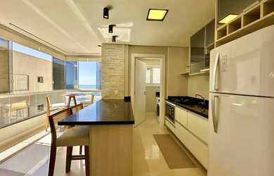 Imagem 8: APENAS UMA QUADRA DO MAR, COM VISTA ETERNA PARA O MAR