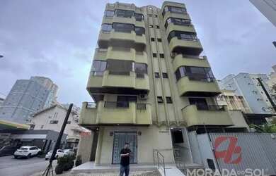 Imagem: O apartamento possui 3 Dormitórios, 2 Banheiros, 1 Vaga na