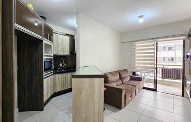 Imagem: O apartamento possui 2 Dormitórios, 2 Banheiros, 1 Vaga na