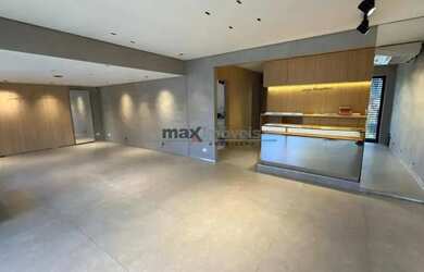 Imagem: O depósito possui 3 Vagas na garagem, 282m² de Área e está