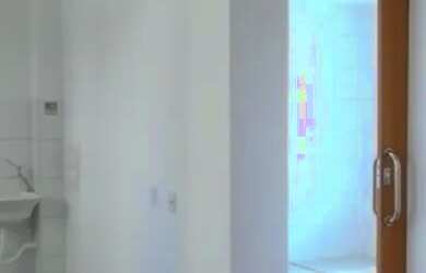 Imagem: O apartamento possui 1 Dormitório, 1 Banheiro, 1 Vaga na garagem