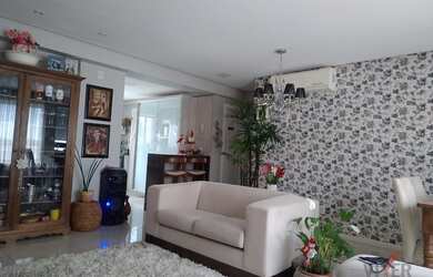 Imagem: O apartamento possui 3 Dormitórios, 2 Banheiros, 3 Vagas na