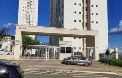 Imagem: O apartamento possui 2 Dormitórios, 2 Banheiros, 1 Vaga na
