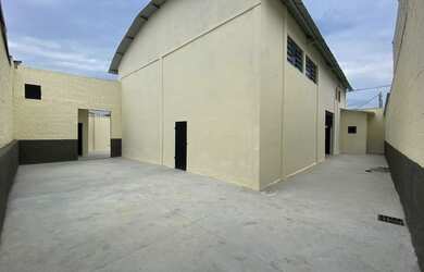 Imagem 15: Galpão em avenida comercial Jd São Vicente em frente ao Cartorio