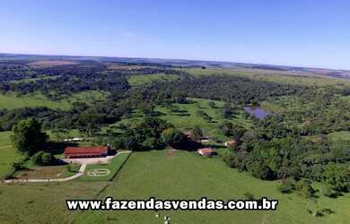 Imagem: A fazenda possui 123.409m² de Área e está localizado em