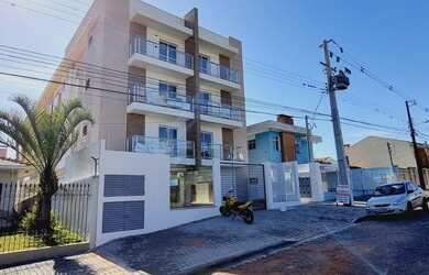 Imagem: O apartamento possui 3 Dormitórios, 1 Banheiro, 2 Vagas na