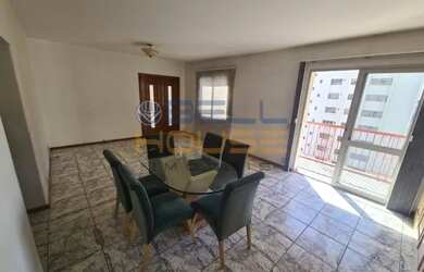 Imagem: O apartamento possui 3 Dormitórios, 1 Banheiro, 2 Vagas na