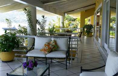 Imagem 5: Belíssima Residência no Condomínio Portogalo